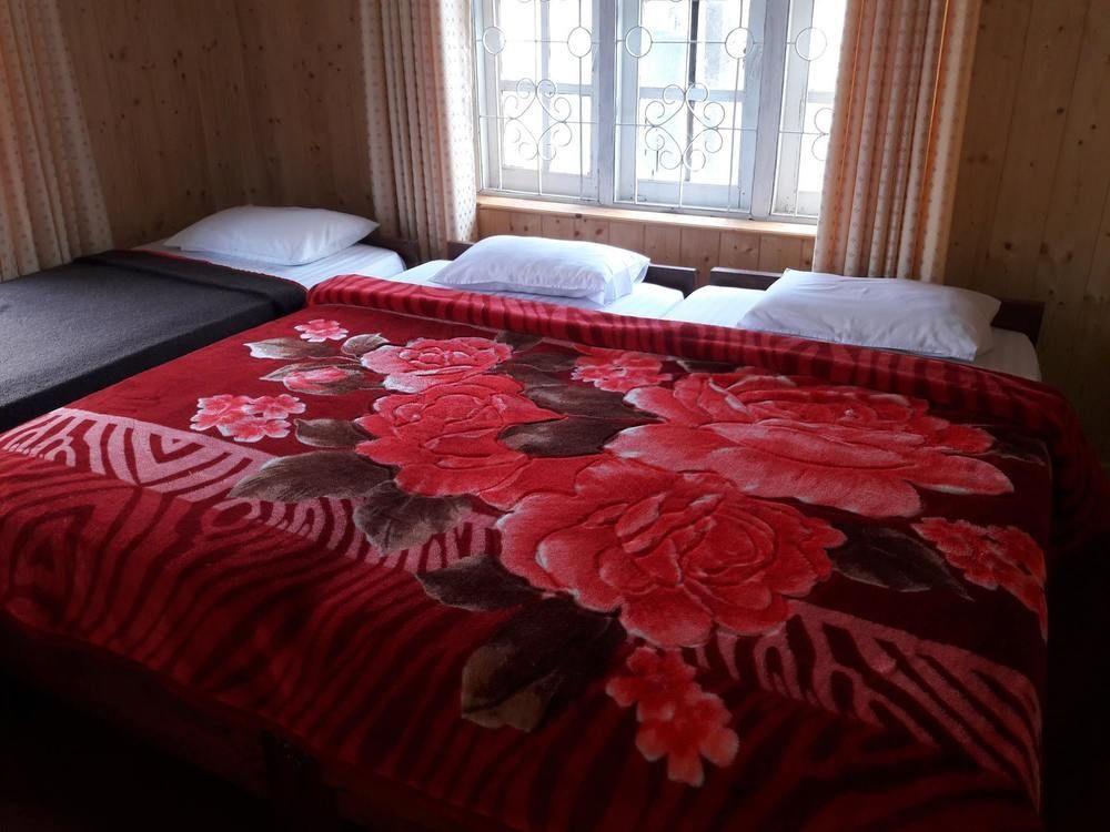 Blue Moon Hotel Nuwara Eliya Buitenkant foto